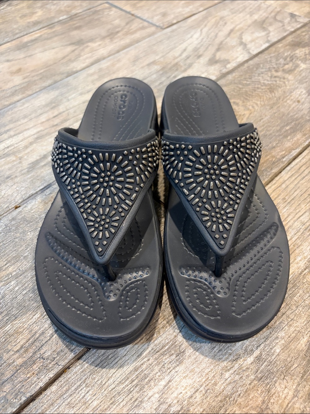 CROCS Monterey Diamanté wedge sandals size 9